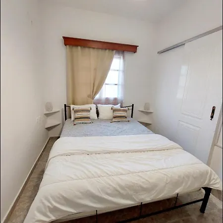 Elli's House بيت للعطل *